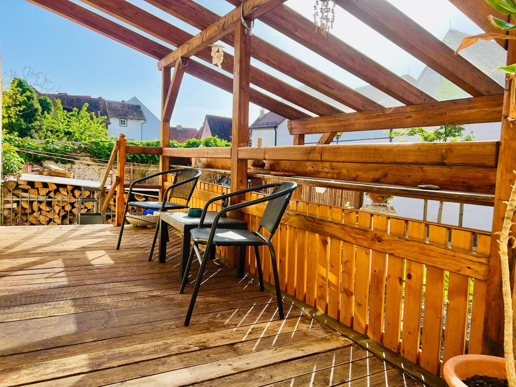 Altstadt Apartment Mit Terrasse Mainbernheim Bagian luar foto